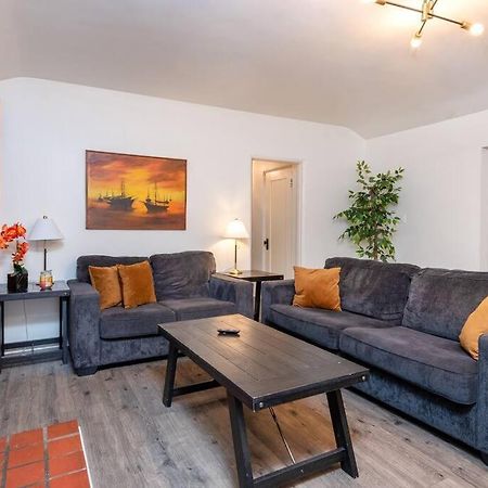 Chic And Spacious 3Br Gem In Central La Los Angeles Exteriör bild