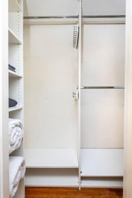 Chic And Spacious 3Br Gem In Central La Los Angeles Exteriör bild