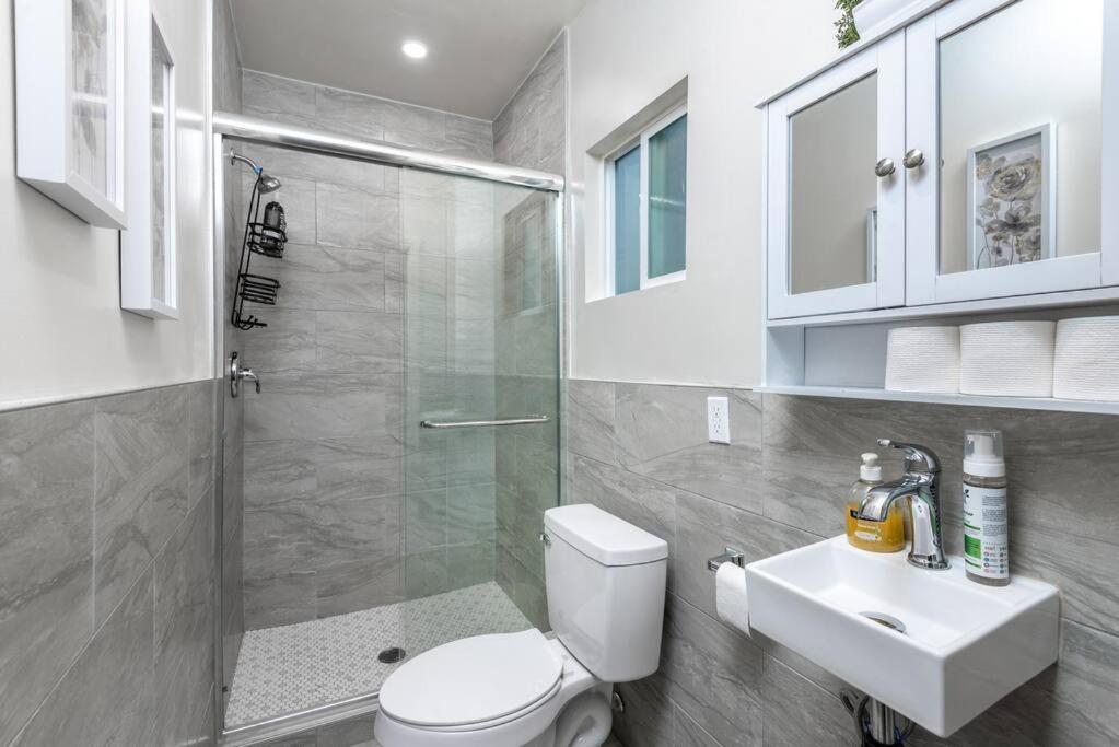 Chic And Spacious 3Br Gem In Central La Los Angeles Exteriör bild