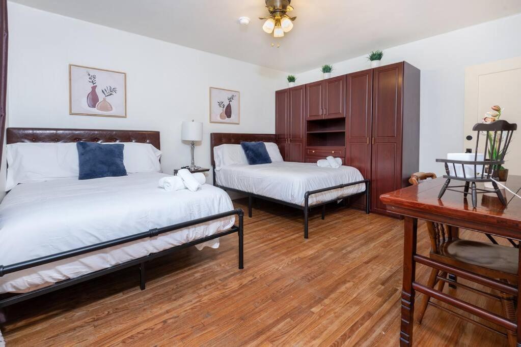 Chic And Spacious 3Br Gem In Central La Los Angeles Exteriör bild