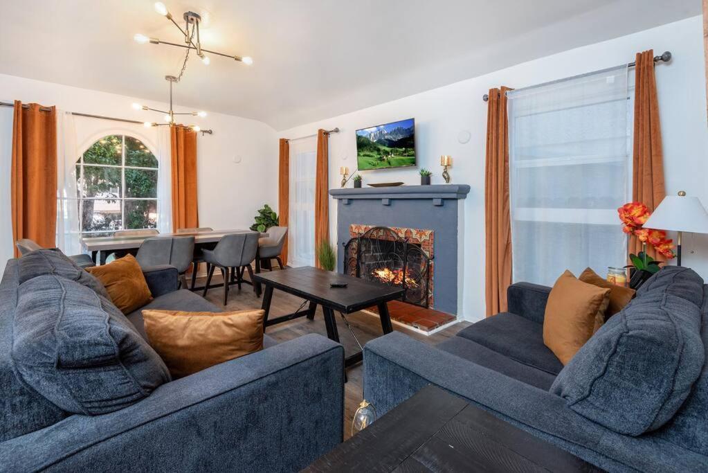 Chic And Spacious 3Br Gem In Central La Los Angeles Exteriör bild